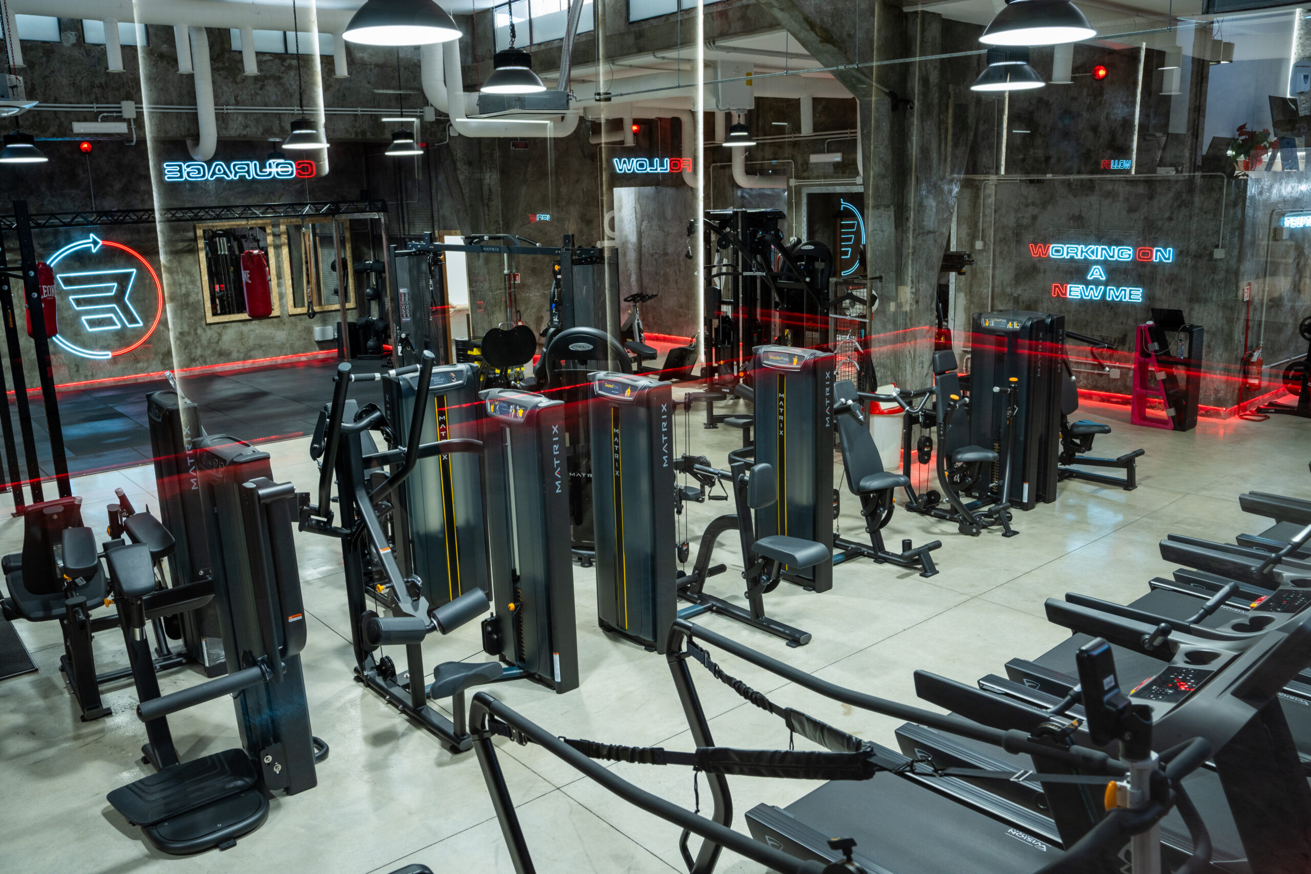 Attrezzature professionali sala pesi Recomp360 Roma Est